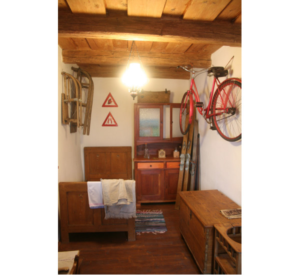 Nácova pamätná izba